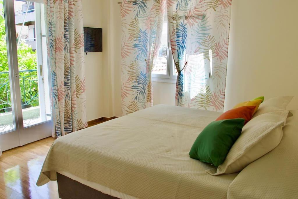 Glyfada Path Of Poets Apartment Athens Exterior photo